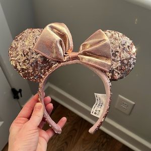 Disney Minnie Mouse ears
